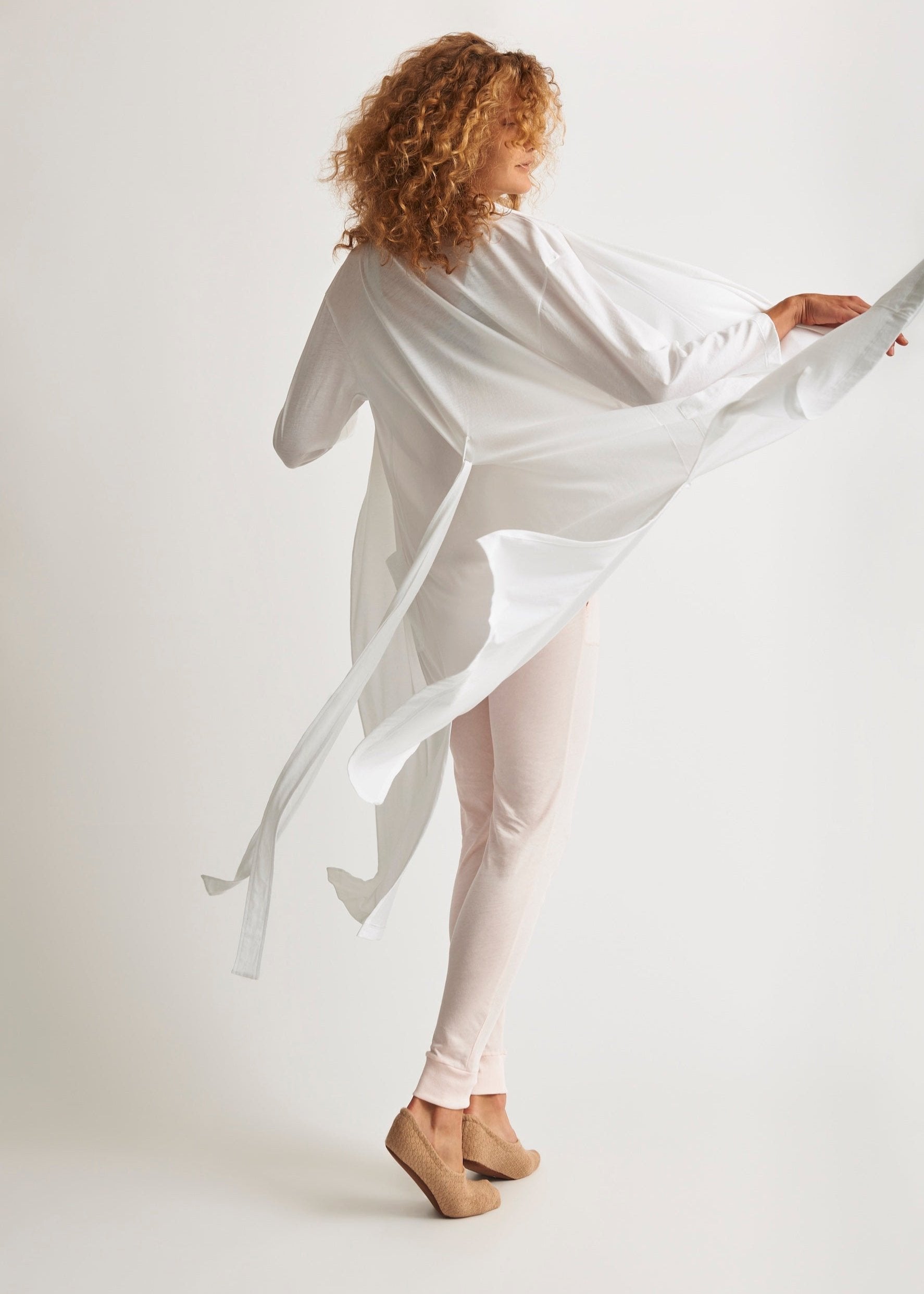Carina Robe|White